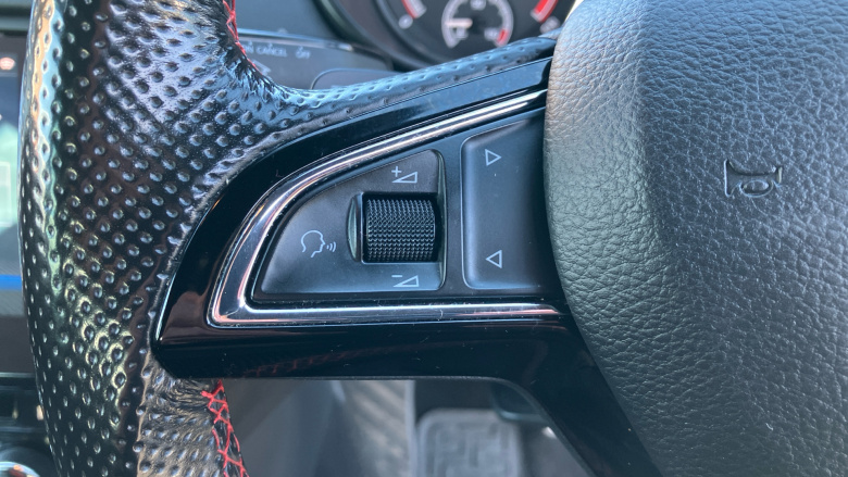 Skoda Octavia 2.0 TSI vRS 5dr DSG Petrol Hatchback